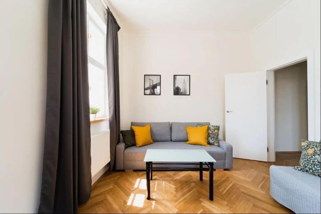 Duze Mieszkanie W Samym Rynku Wrocław Extérieur photo