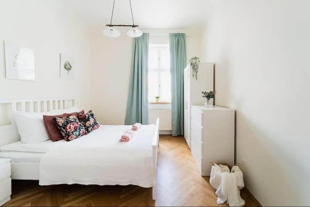 Duze Mieszkanie W Samym Rynku Wrocław Extérieur photo